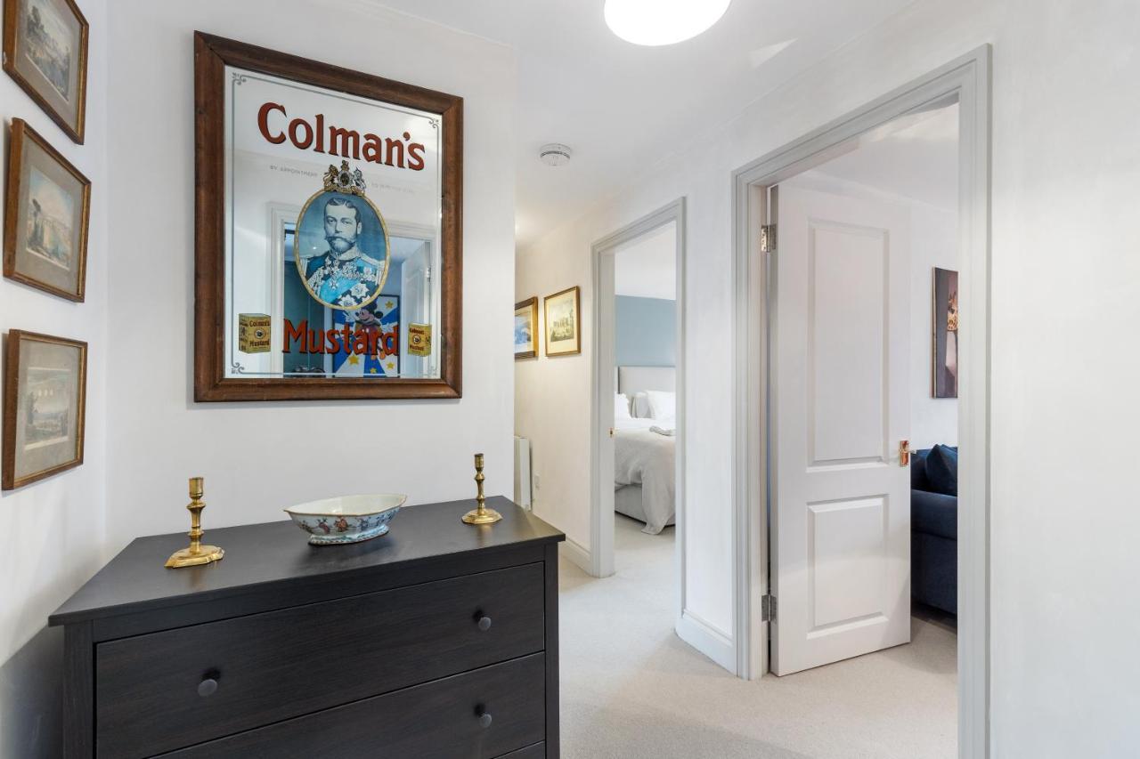 Bright & Cosy Gem ~ Battersea Park View ~ King Bed Apartamento Londres Exterior foto