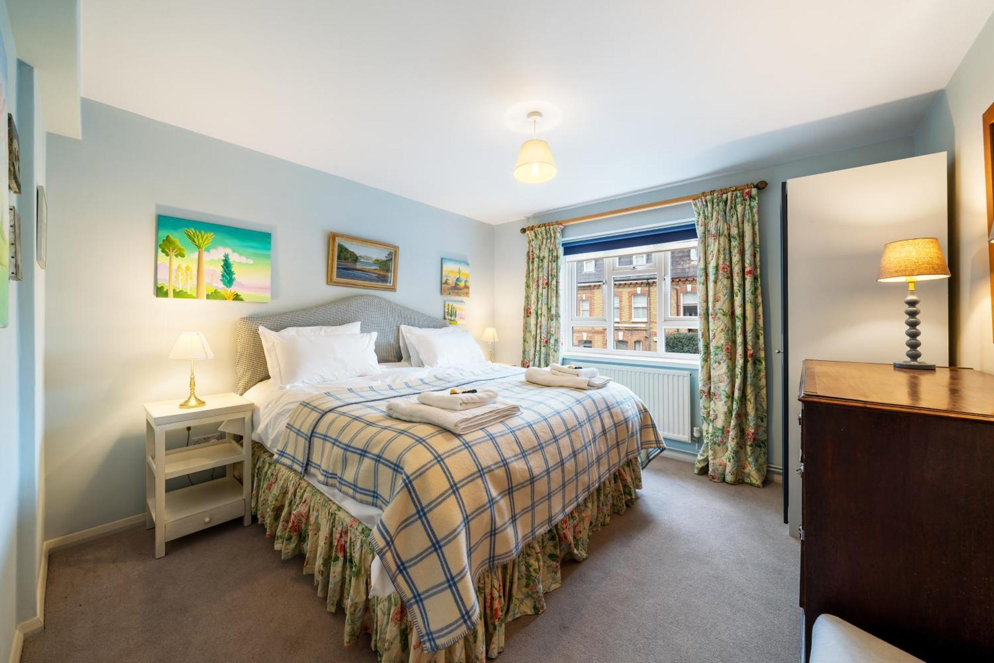 Bright & Cosy Gem ~ Battersea Park View ~ King Bed Apartamento Londres Exterior foto