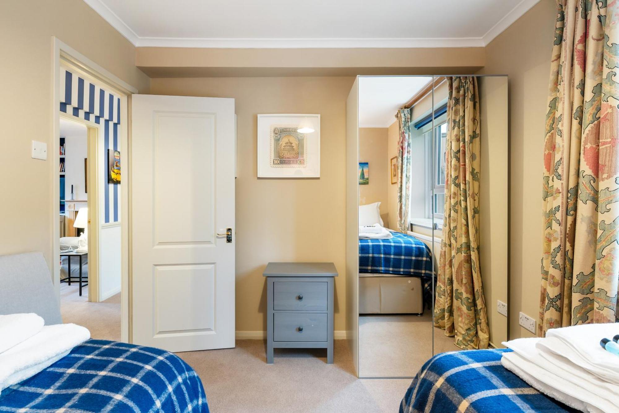 Bright & Cosy Gem ~ Battersea Park View ~ King Bed Apartamento Londres Exterior foto