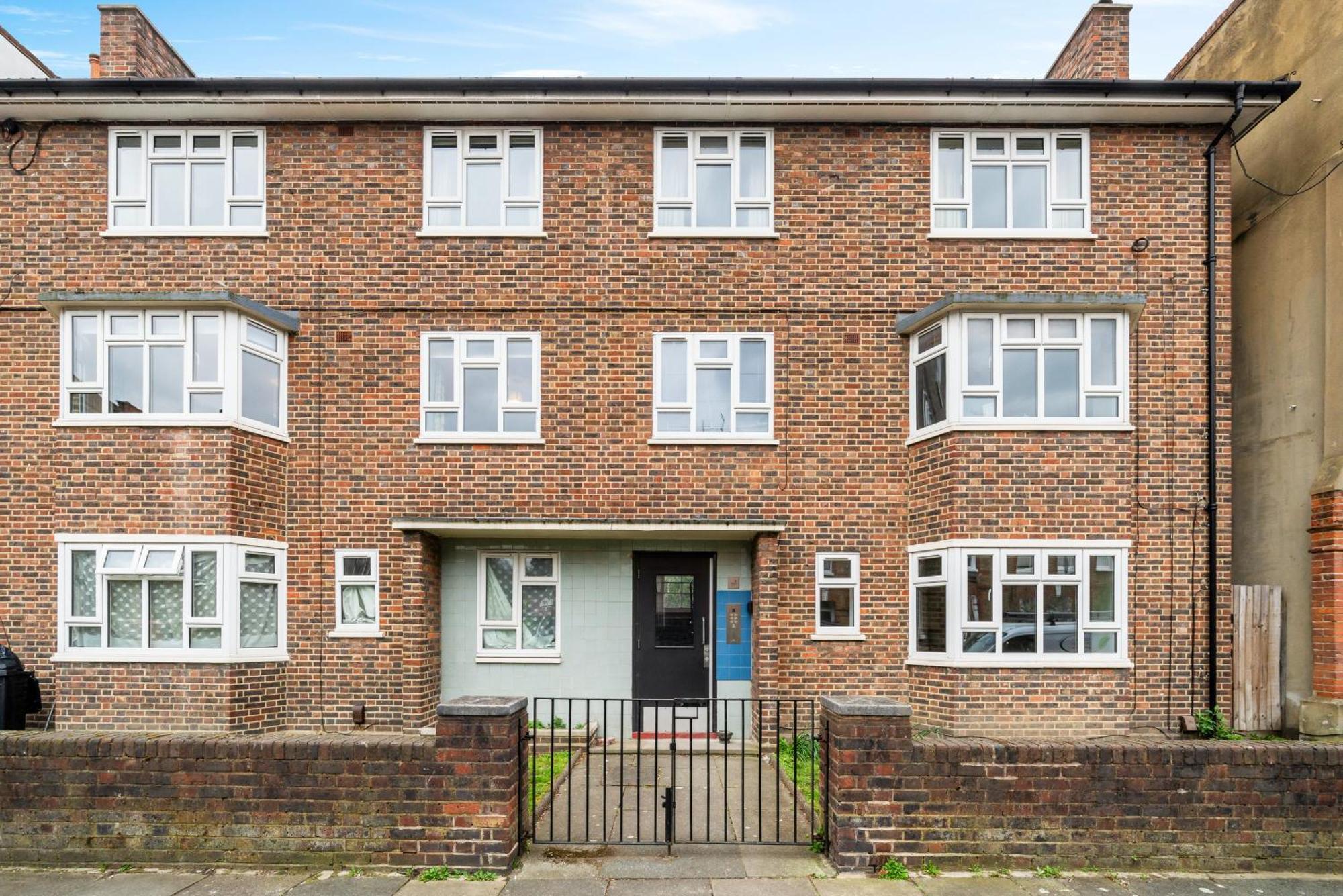Bright & Cosy Gem ~ Battersea Park View ~ King Bed Apartamento Londres Exterior foto